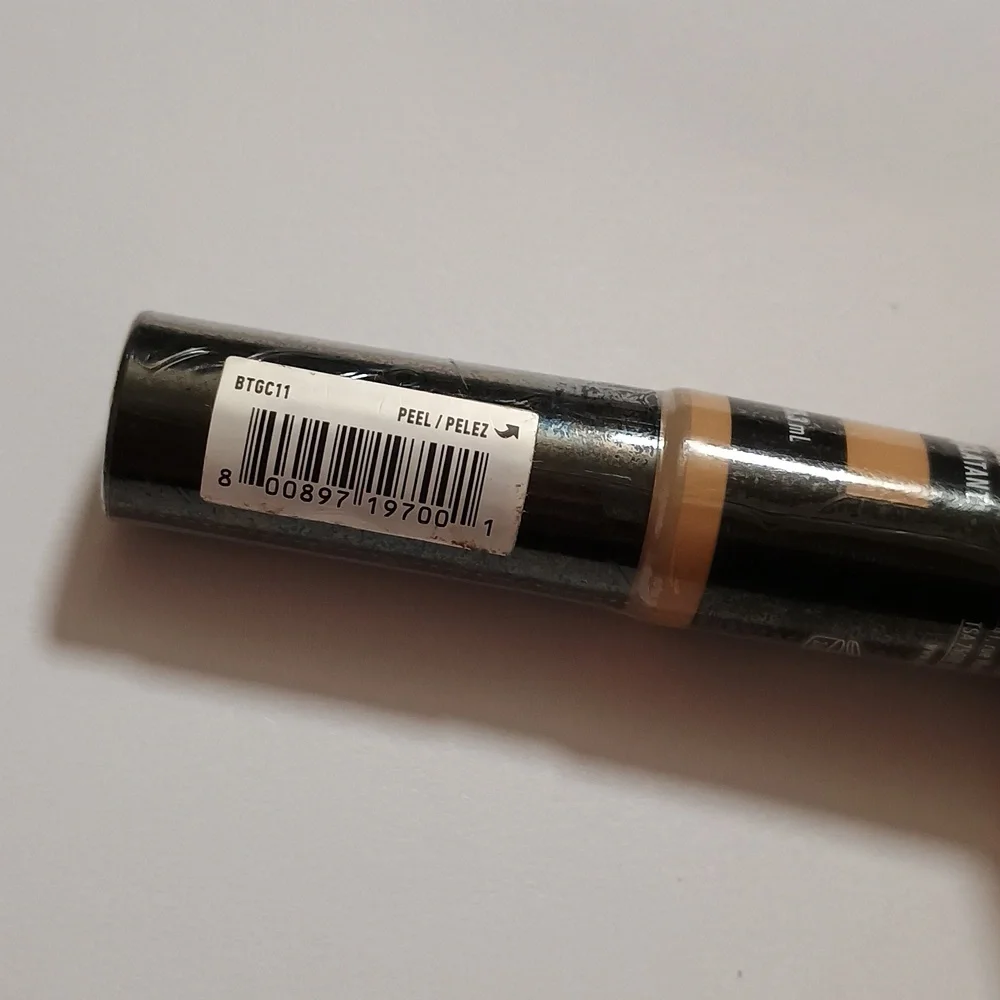 3/$12 NYX Born To Glow Radiant Concealer, Medium Coverage - Beige